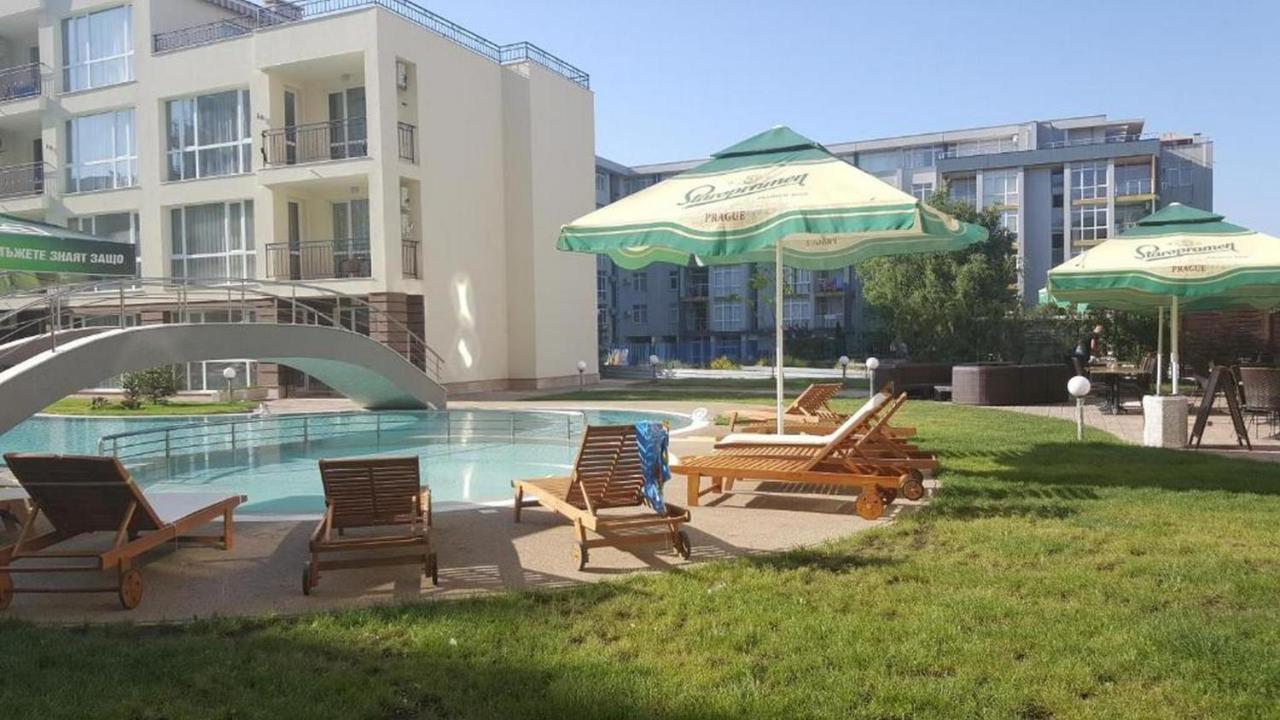 Menada Casa Del Sol Apartments Sunny Beach Exterior photo
